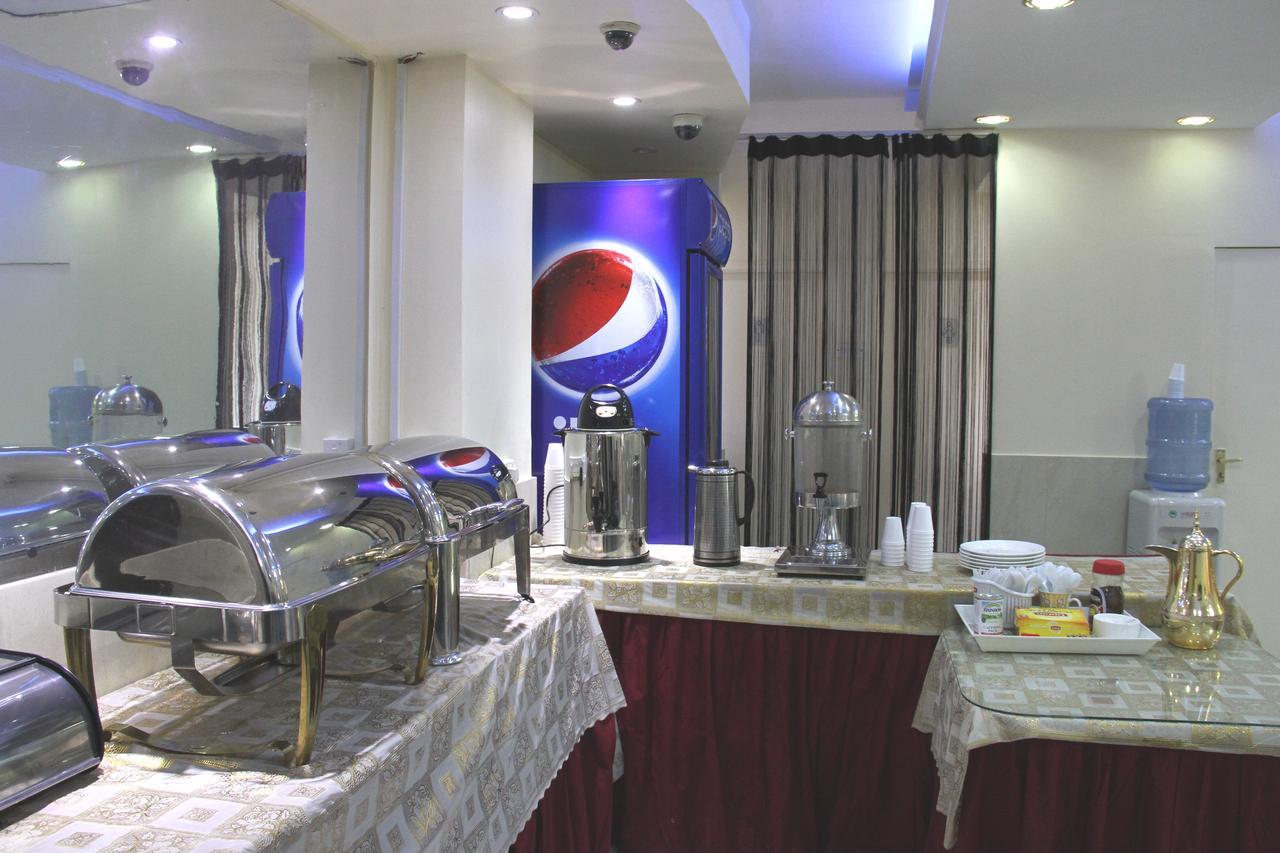 Al Ahrar Hotel Dubai Exterior foto